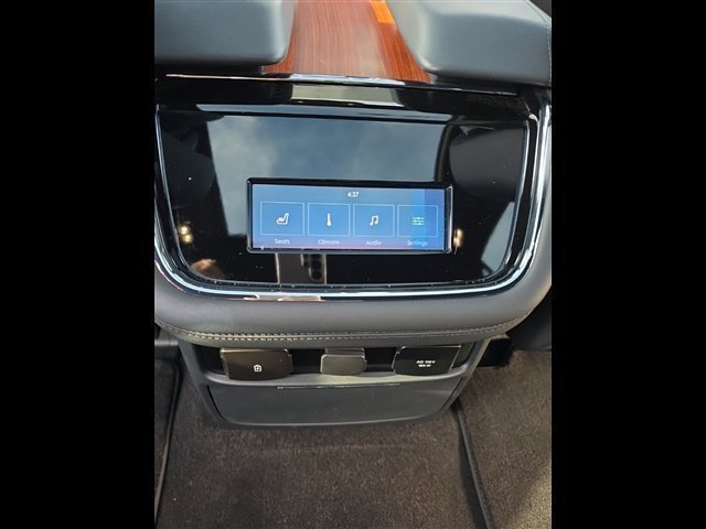 Used 2024 Lincoln Navigator L Reserve AWD/4WD image 24