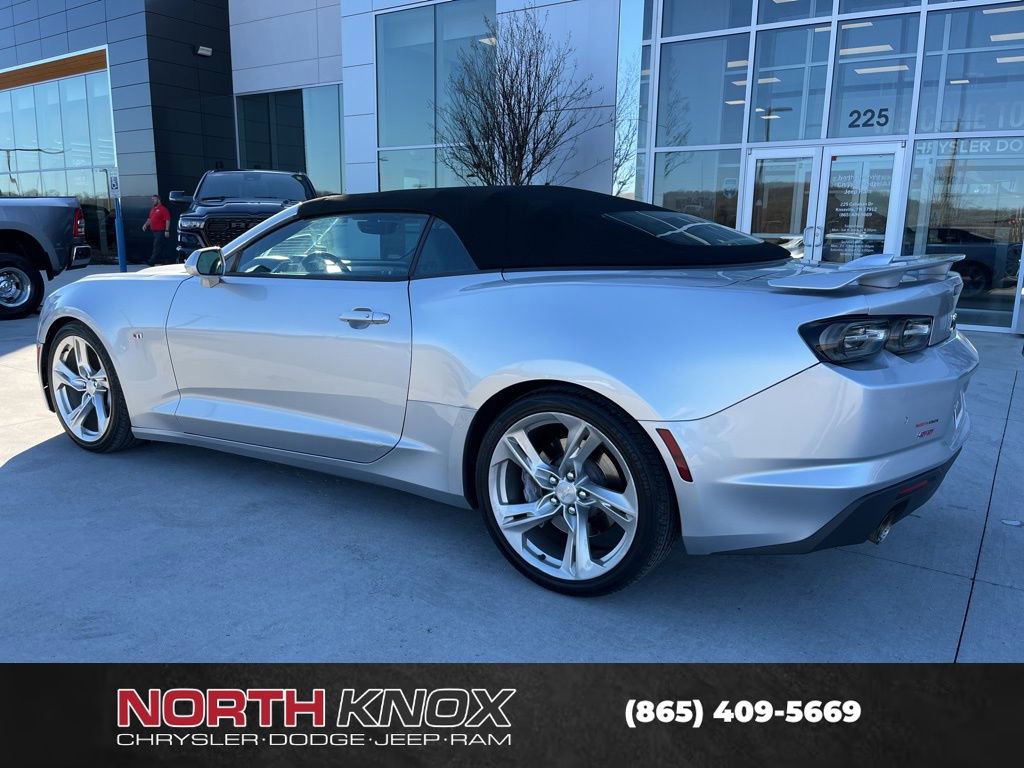 Used 2019 Chevrolet Camaro SS image 15