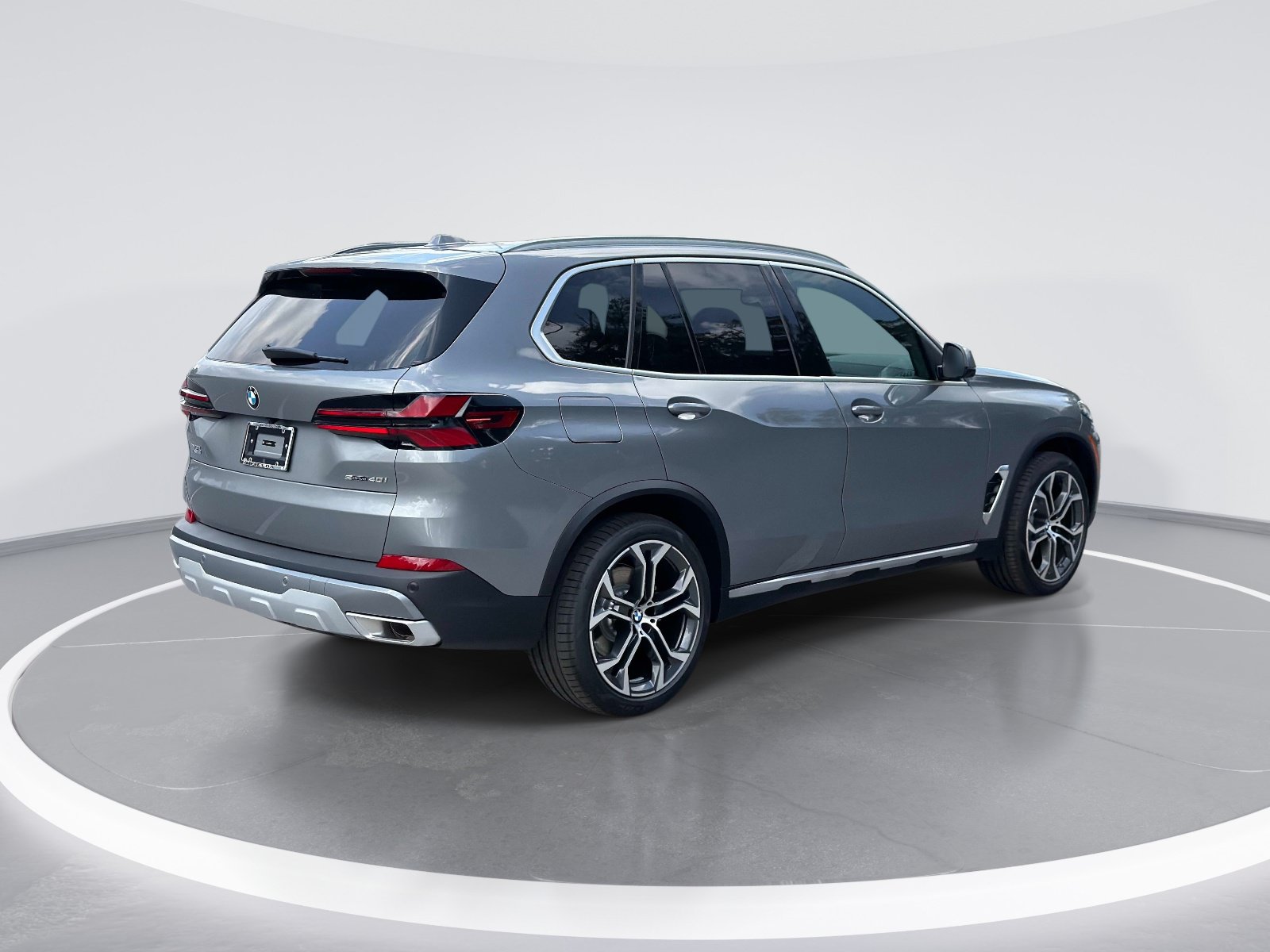 New 2026 BMW X5 sDrive40i w/ Climate Comfort Package RWD image 4