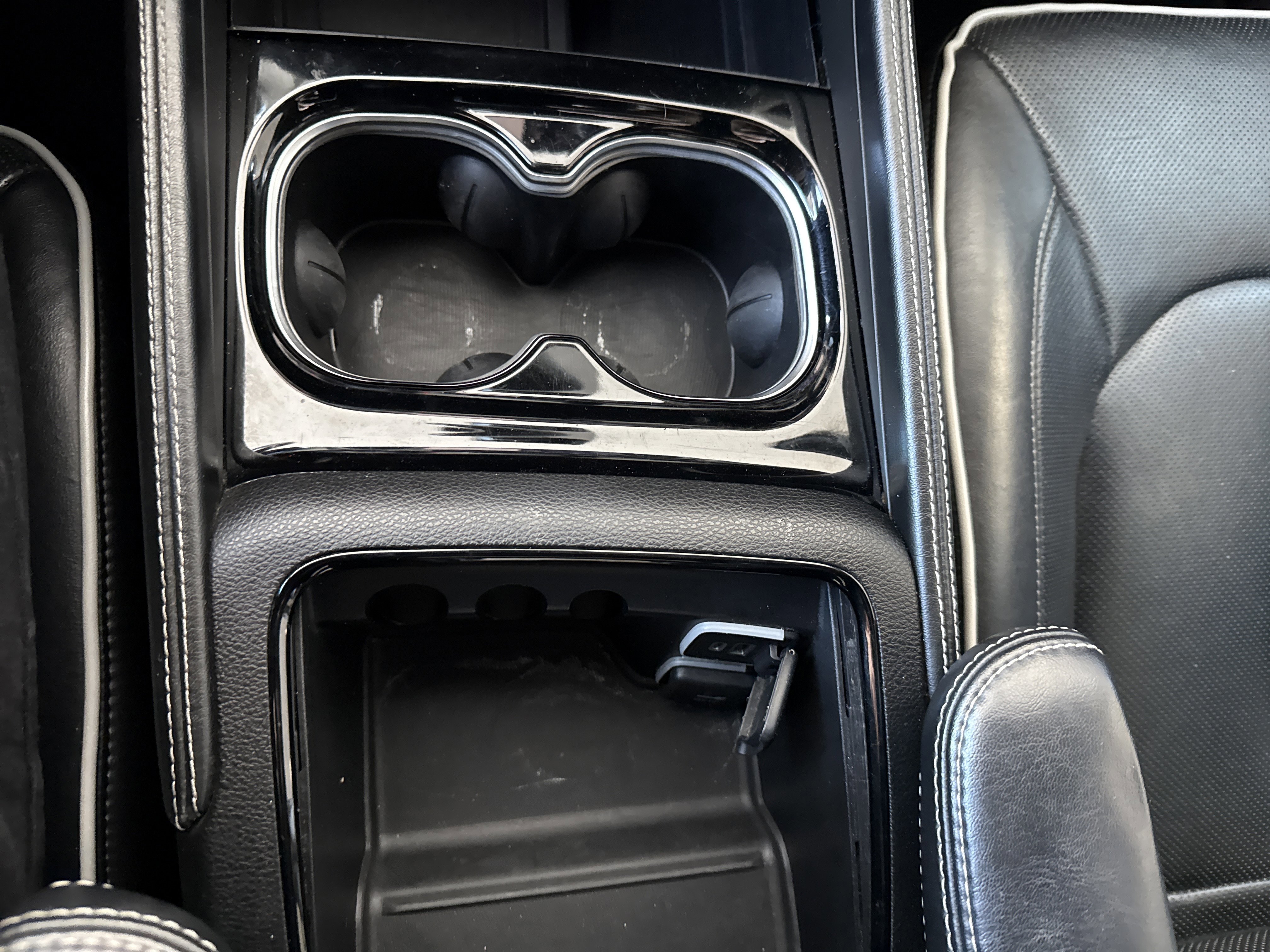 Used 2021 Chrysler Pacifica Limited w/ S Appearance Package image 33