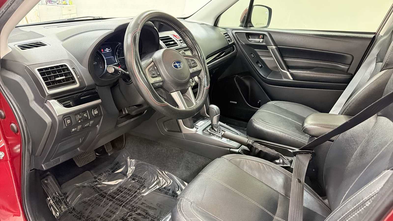Used 2017 Subaru Forester 2.5i Touring AWD/4WD image 12