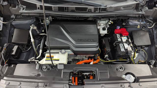 Used 2025 Nissan Leaf S FWD image 30