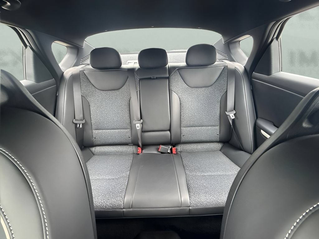 Used 2025 Kia K4 GT-Line w/ GT-Line Sunroof Package FWD image 7