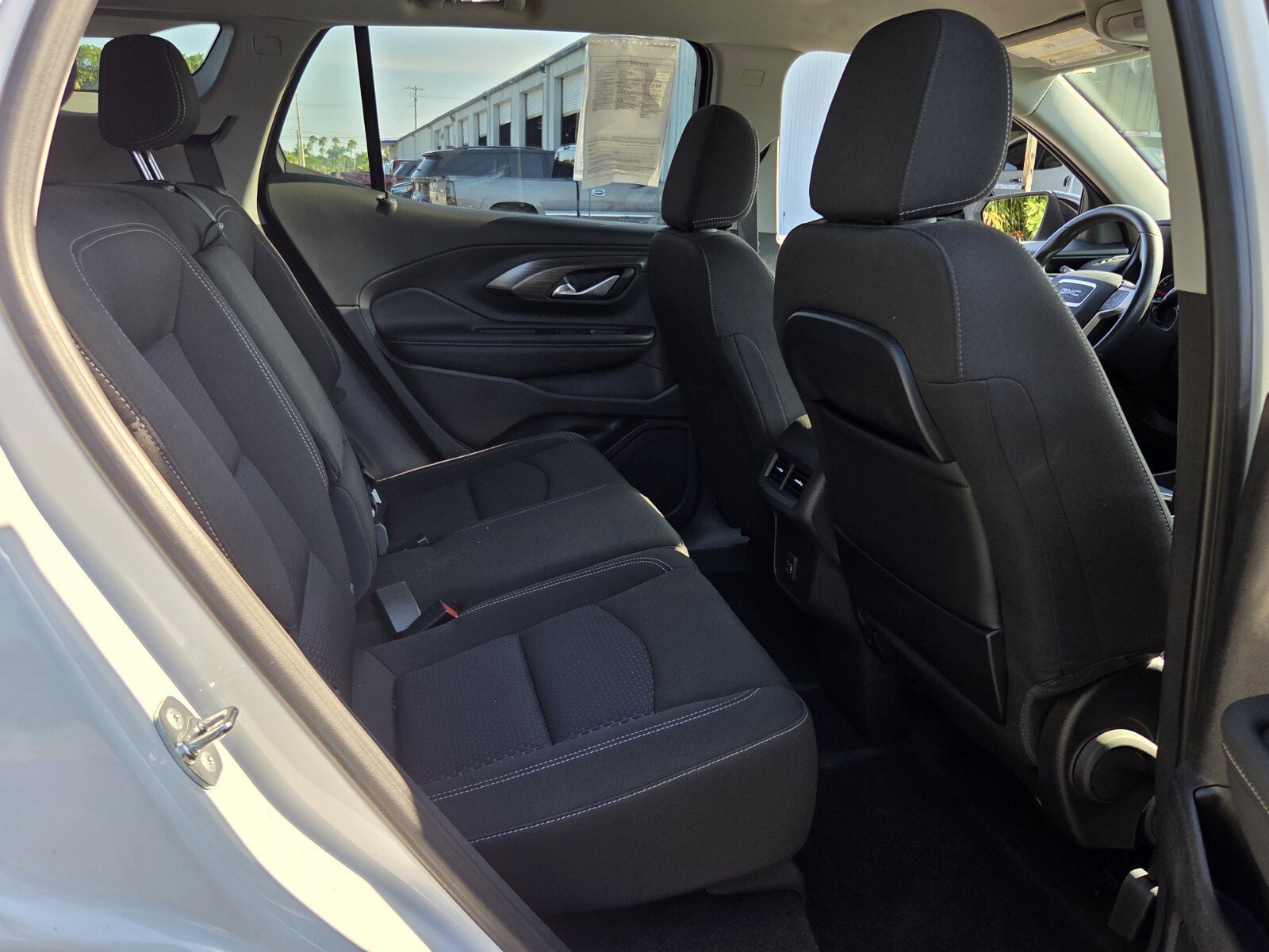Certified 2024 GMC Terrain SLE w/ Driver Convenience Package FWD image 16