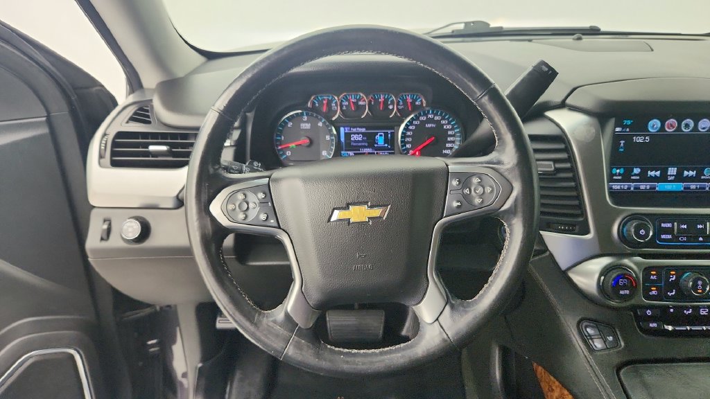 Used 2018 Chevrolet Suburban Premier RWD image 17