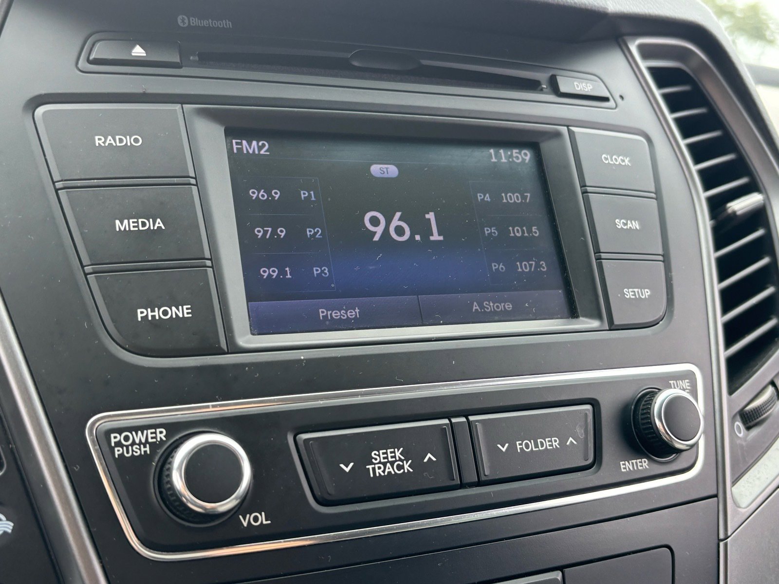 Used 2018 Hyundai Santa Fe Sport image 27