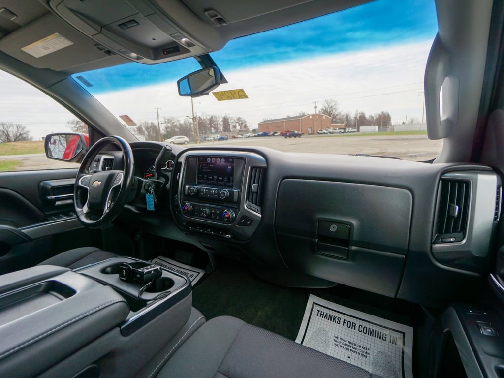 Used 2018 Chevrolet Silverado 1500 LT w/ All Star Edition image 25