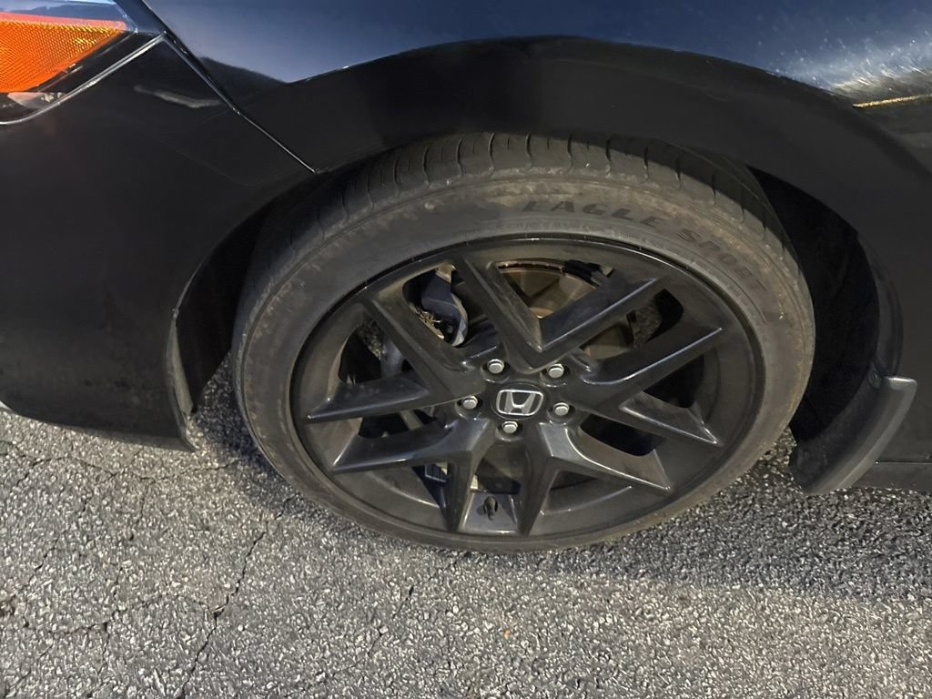 Used 2025 Honda Civic Sport image 14