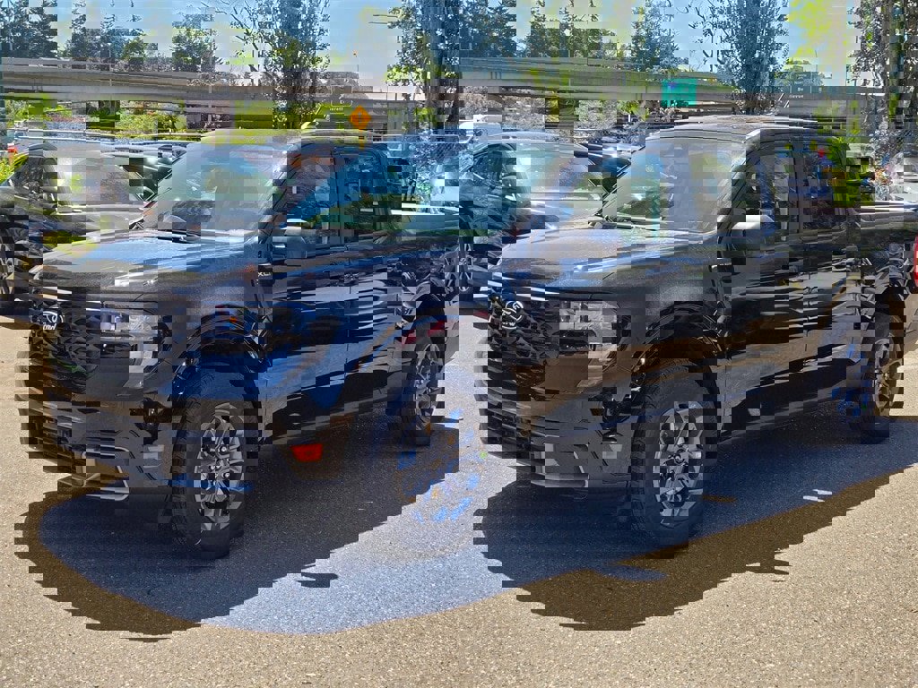 New 2025 Ford Maverick XLT