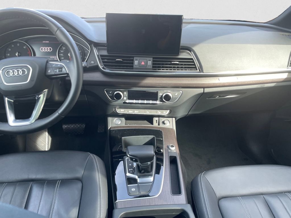 Used 2022 Audi Q5 2.0T Premium w/ Convenience Package image 10