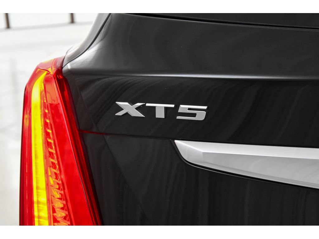 Used 2019 Cadillac XT5 Luxury FWD image 59