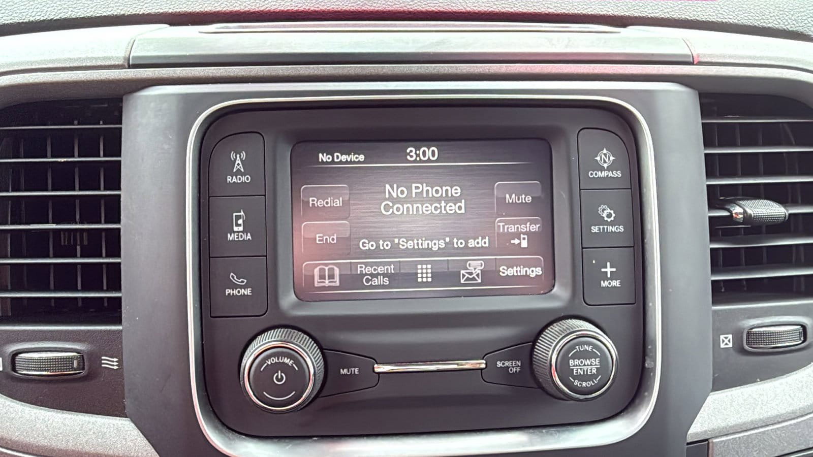 Used 2022 RAM 1500 Tradesman w/ Chrome Appearance Package AWD/4WD image 18