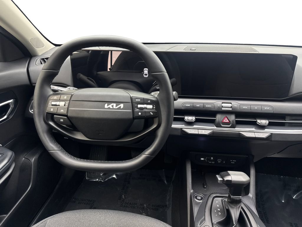 Used 2025 Kia K4 EX FWD image 53