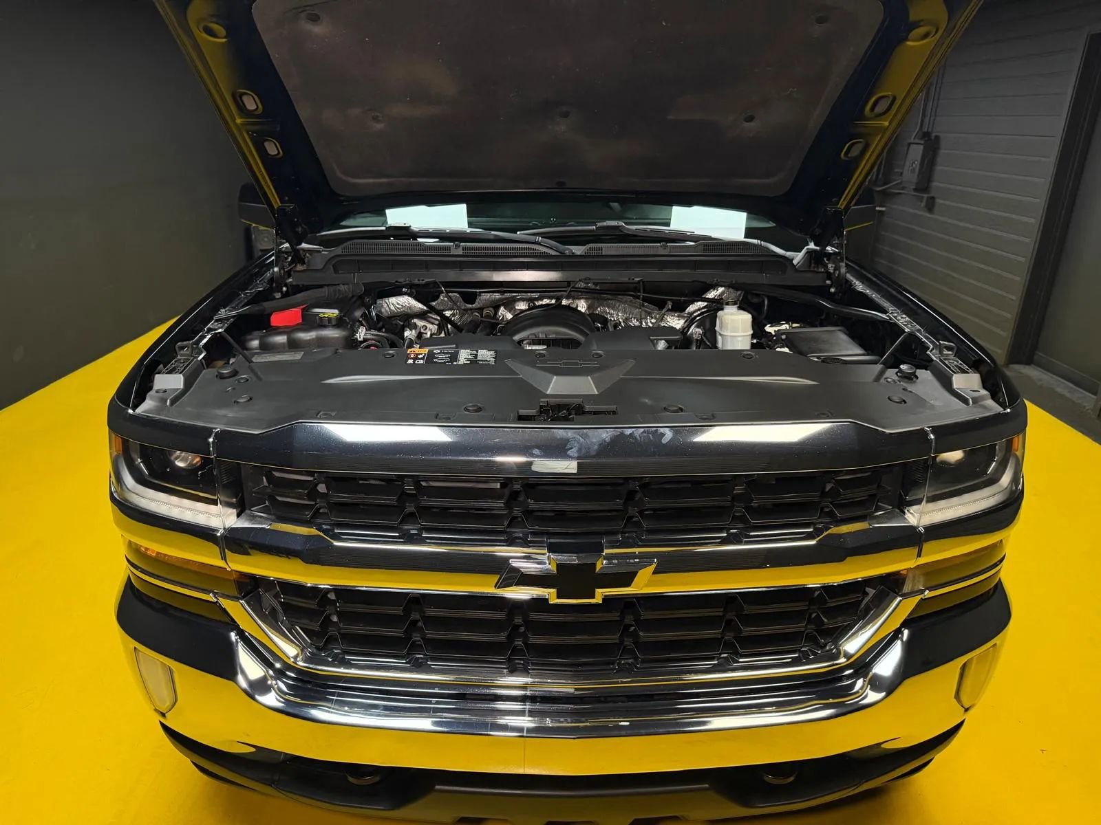 Used 2016 Chevrolet Silverado 1500 LT w/ All Star Edition image 37
