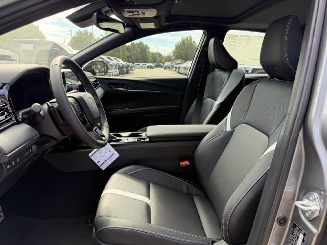 New 2026 Toyota Camry SE w/ Convenience Package FWD image 23
