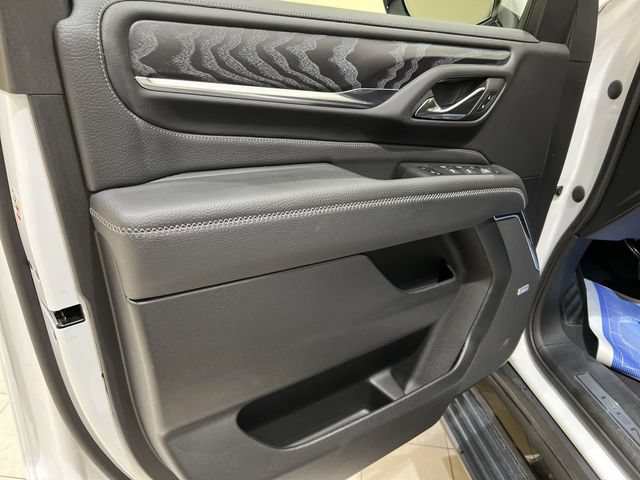Certified 2023 GMC Yukon Denali w/ LPO, Floor Liner Package AWD/4WD image 21