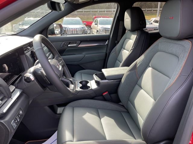 New 2026 GMC Terrain AT4 w/ Technology Package II AWD/4WD image 18