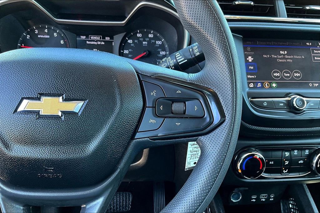 Used 2022 Chevrolet TrailBlazer LS image 14