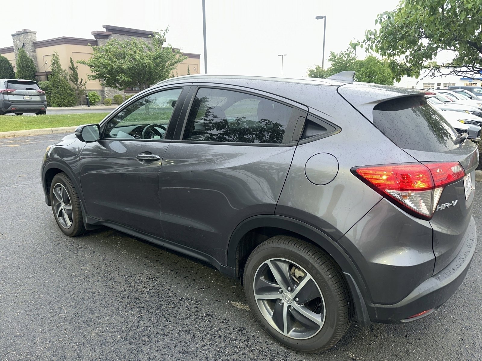 Used 2021 Honda HR-V EX-L image 14