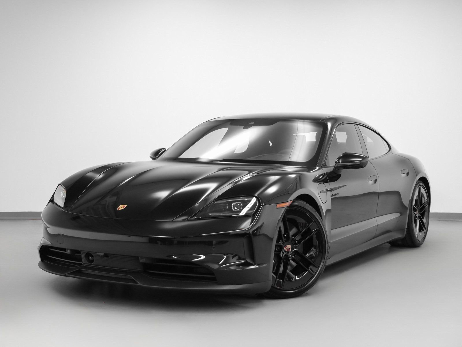 New 2026 Porsche Taycan image 6