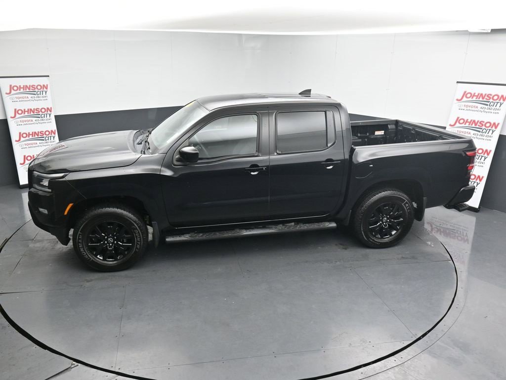 Used 2023 Nissan Frontier SV w/ Midnight Edition Package image 27