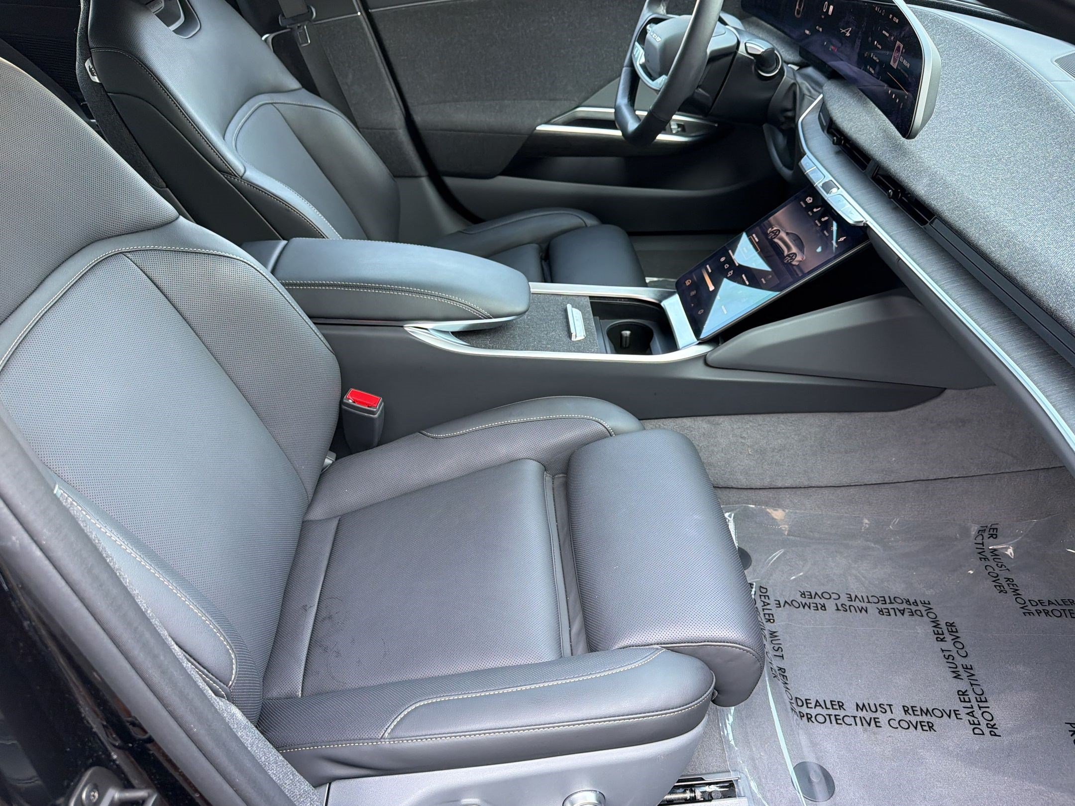 Used 2024 Lucid Air Pure RWD image 23