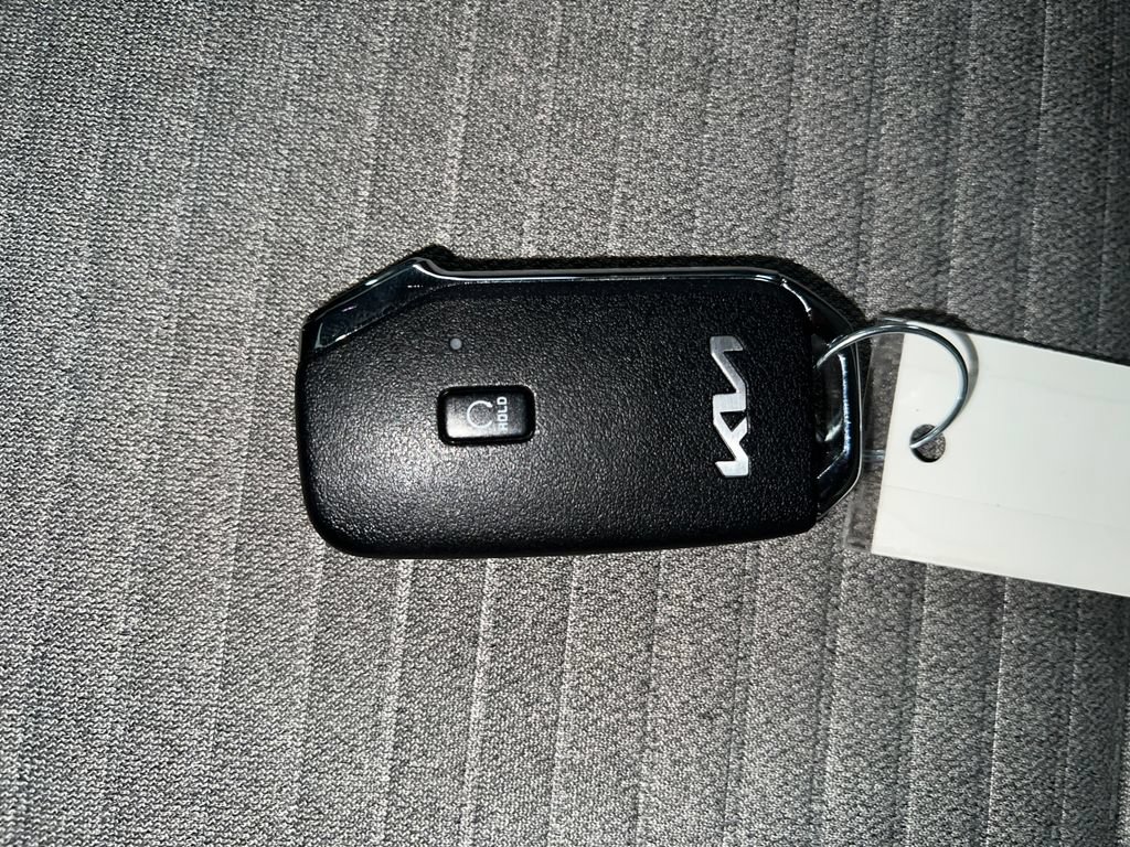 Used 2022 Kia Soul S FWD image 30