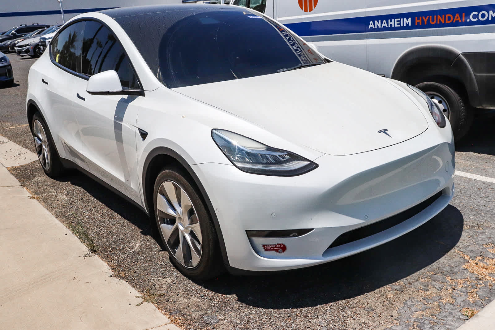 Used 2021 Tesla Model Y Long Range AWD/4WD image 14