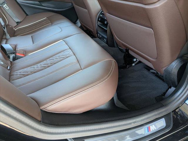 Used 2023 BMW M550i xDrive w/ Parking Assistance Package AWD/4WD image 18