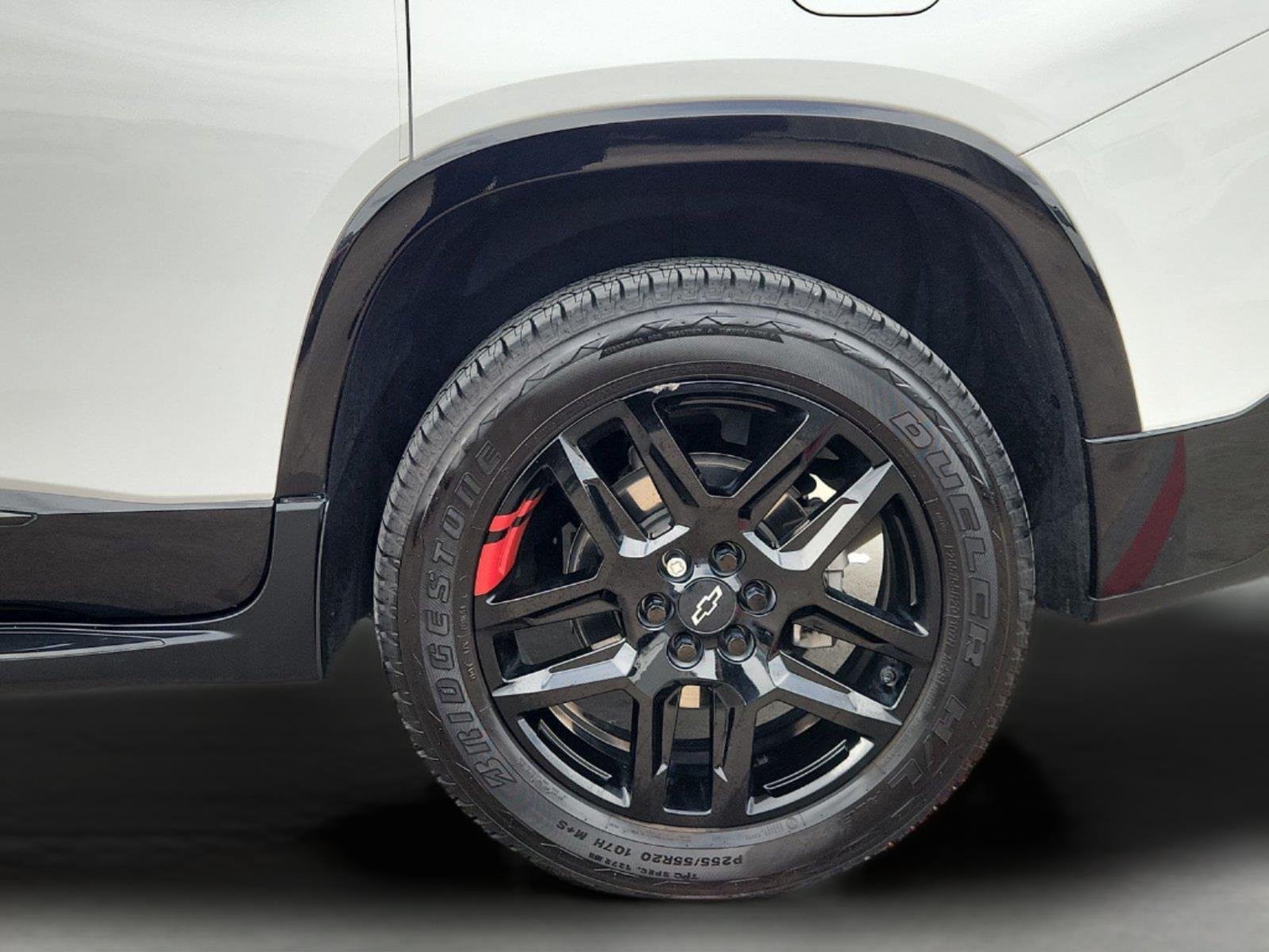 Certified 2022 Chevrolet Traverse Premier w/ Redline Edition AWD/4WD image 34