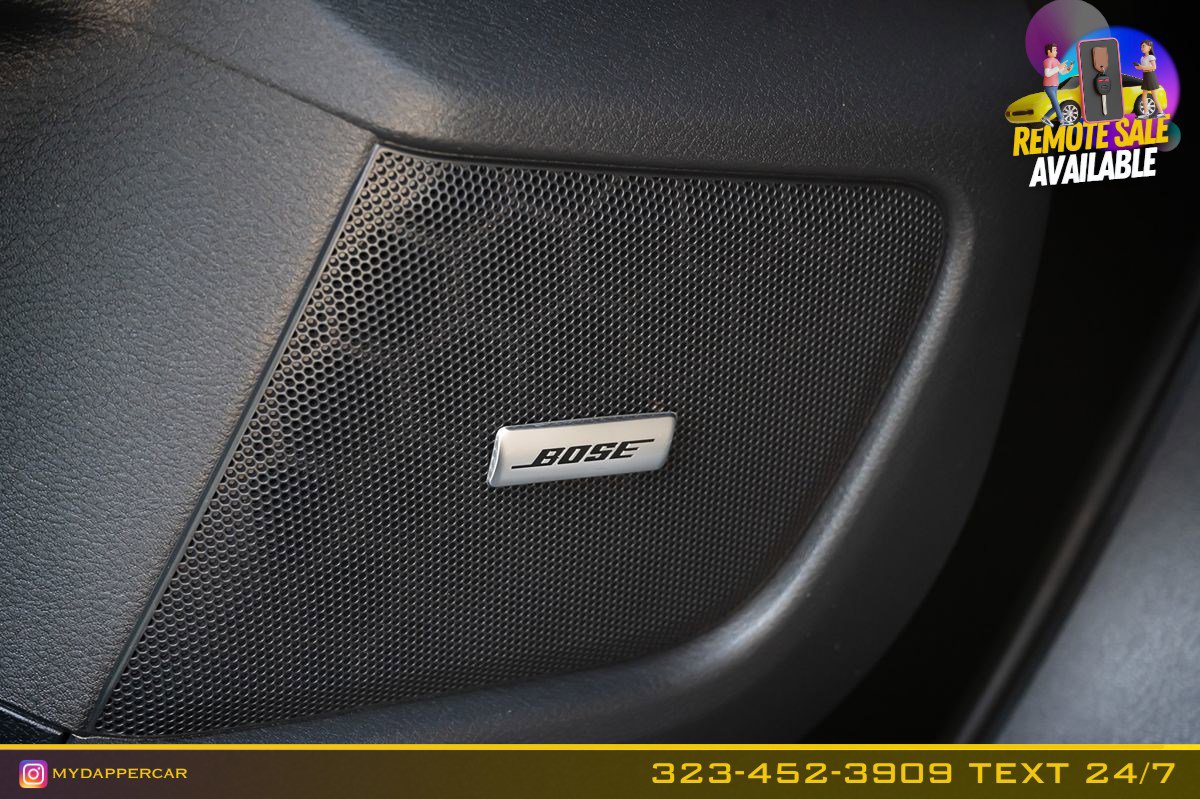 Used 2020 Nissan Sentra SR w/ Premium Package FWD image 28