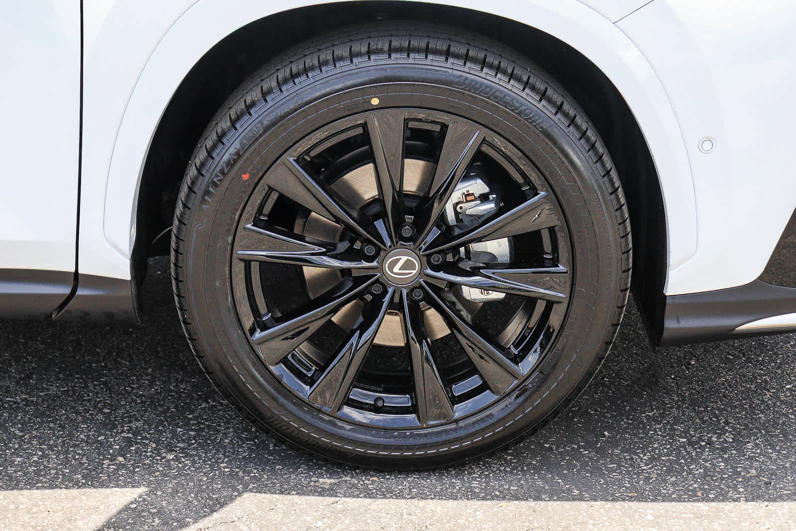 New 2026 Lexus NX 350h F Sport AWD/4WD image 9