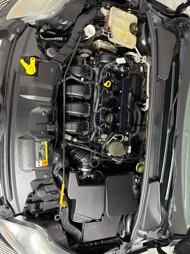 Used 2014 Ford Focus Titanium FWD image 23