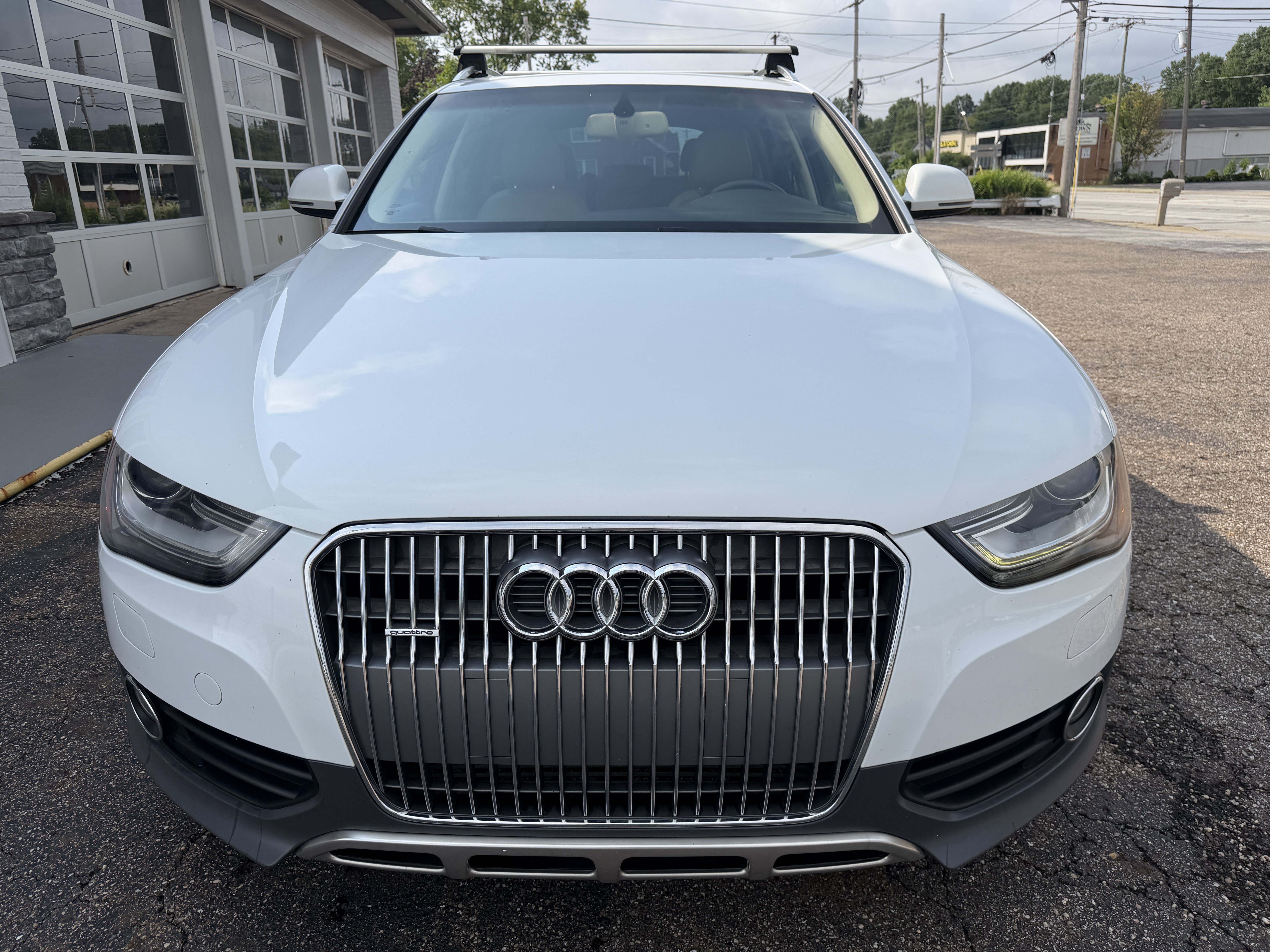 Used 2013 Audi A4 Premium Plus w/ Premium Plus Pkg AWD/4WD image 8