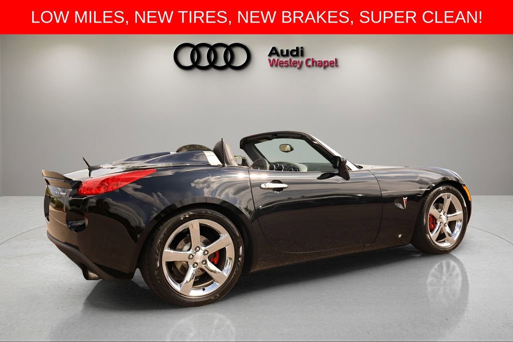 Used 2007 Pontiac Solstice GXP w/ Premium Package RWD image 6