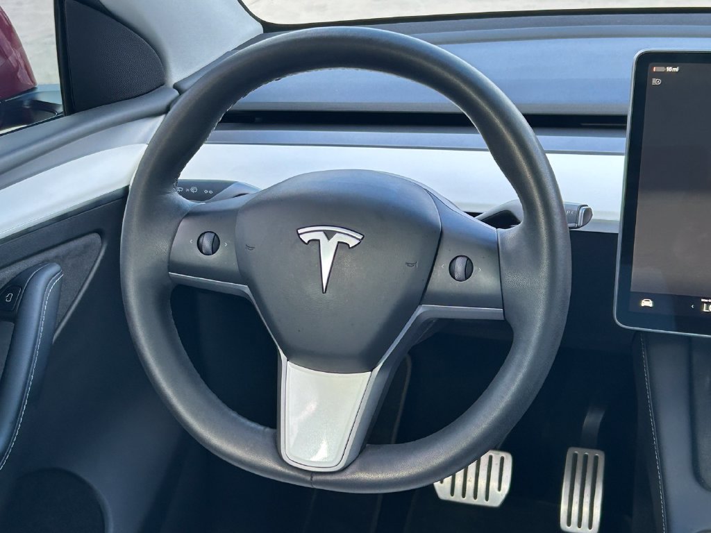 Used 2023 Tesla Model Y Long Range AWD/4WD image 34