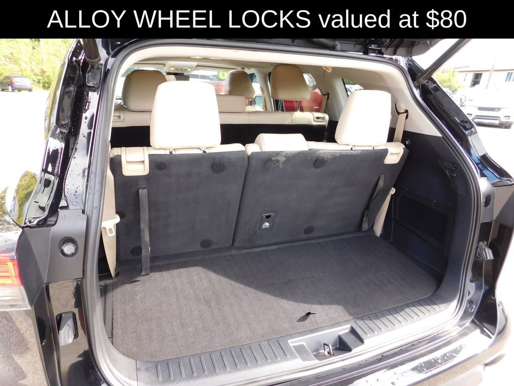 Used 2020 Toyota Highlander XLE image 7