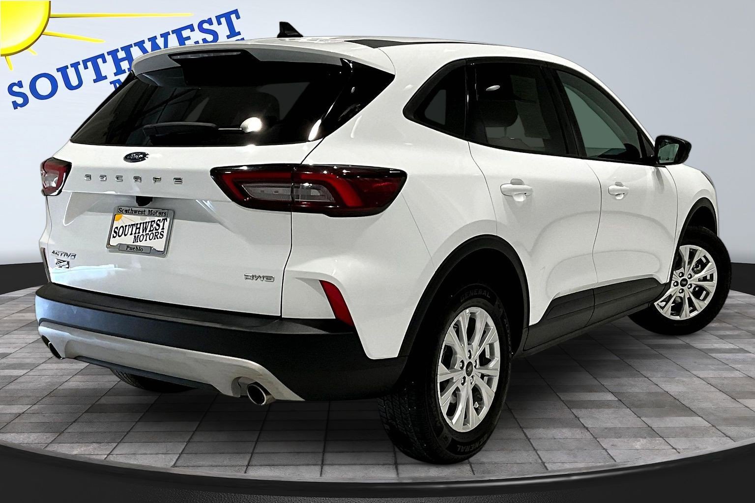 Used 2025 Ford Escape Active image 6