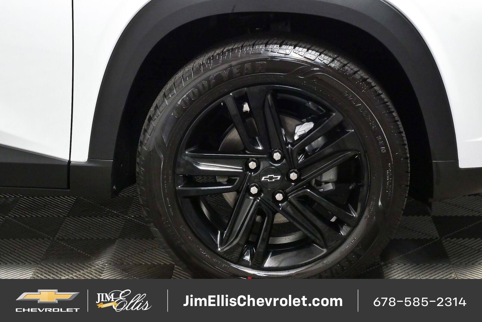 New 2026 Chevrolet Trax ACTIV w/ Sunroof Package FWD image 36