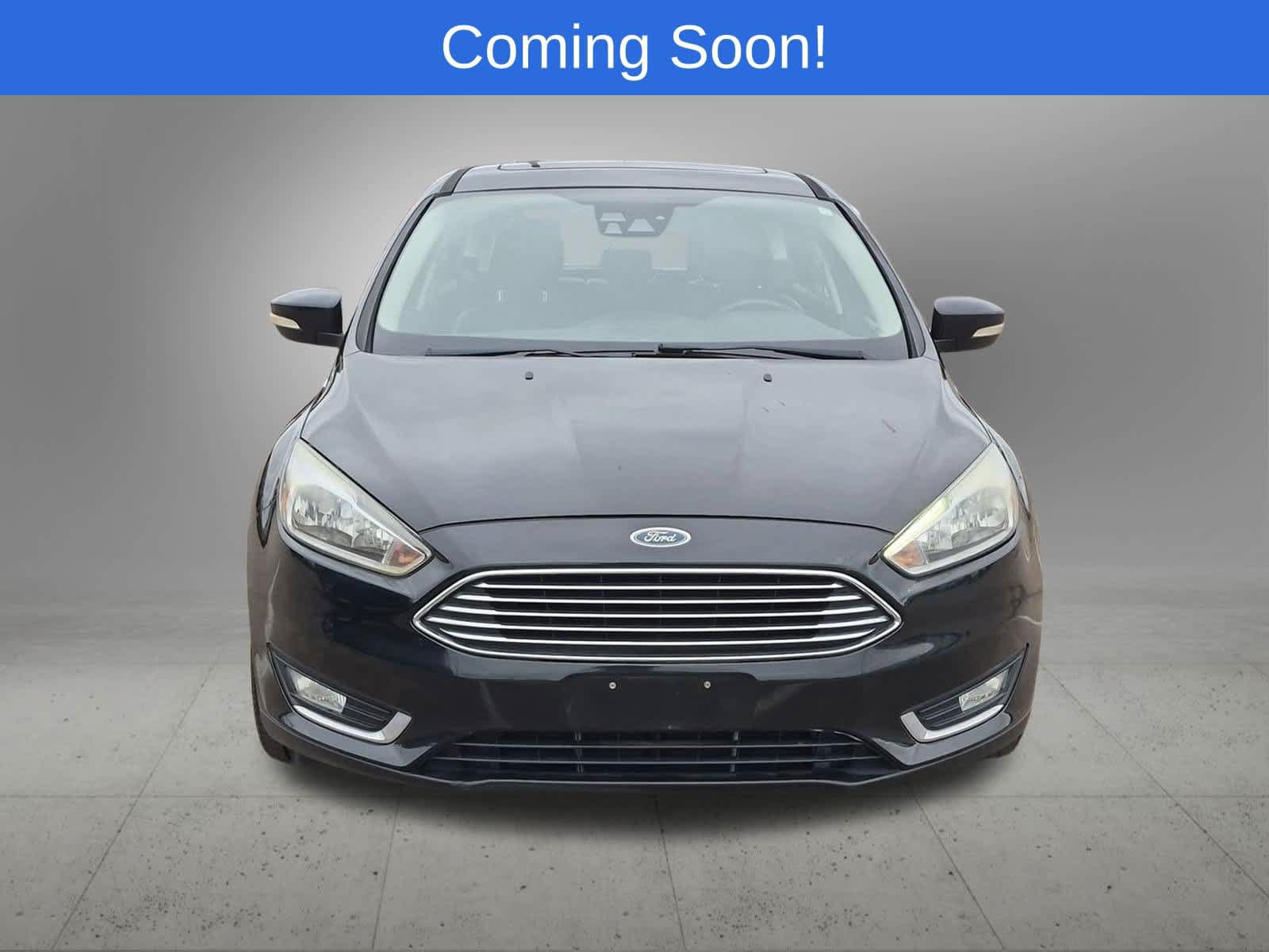 Used 2015 Ford Focus Titanium w/ Titanium Technology Package FWD image 9