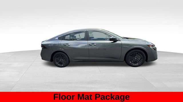 Used 2026 Nissan Sentra SV w/ Floor Mat Package FWD image 12