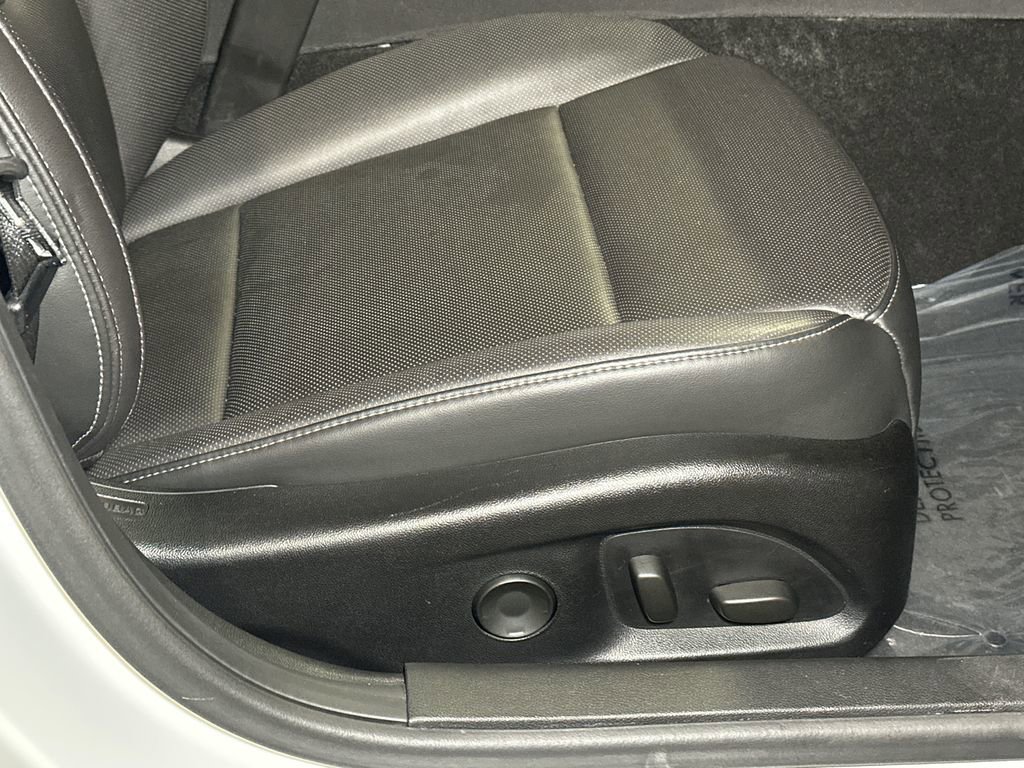 Used 2020 Cadillac CT4 Premium Luxury image 13