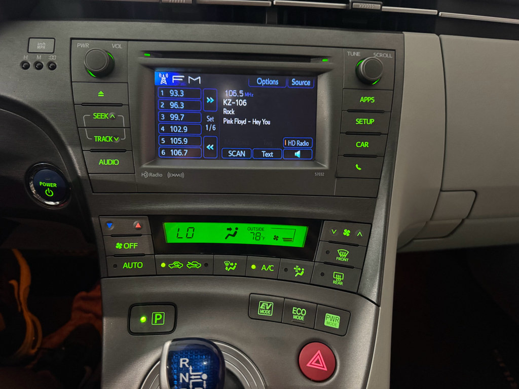 Used 2016 Toyota Prius Two w/ Preferred Accessory Package FWD image 26