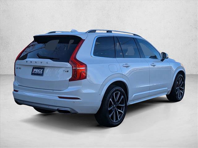 Used 2017 Volvo XC90 T6 Momentum w/ Vision Package image 5