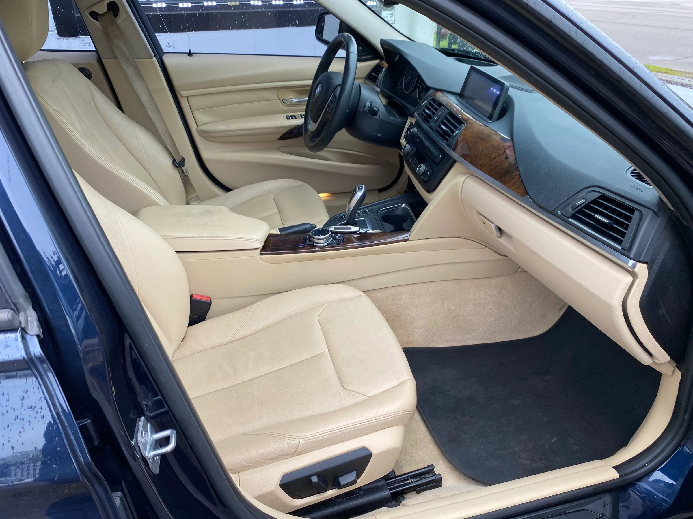 Used 2014 BMW 335i Sedan RWD image 12