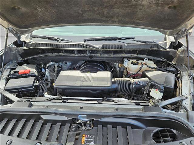 Used 2025 Chevrolet Silverado 1500 LT AWD/4WD image 22