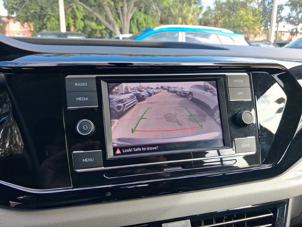 Certified 2023 Volkswagen Taos S FWD image 21