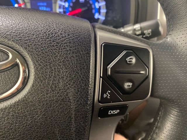 Used 2019 Toyota 4Runner SR5 AWD/4WD image 12