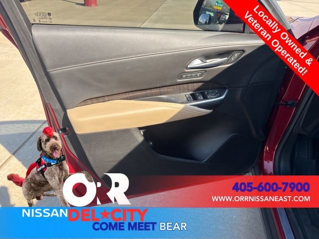 Used 2024 Cadillac XT4 Premium Luxury w/ Technology Package image 16