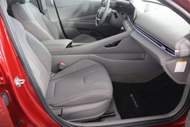 Certified 2024 Hyundai Elantra Blue image 22